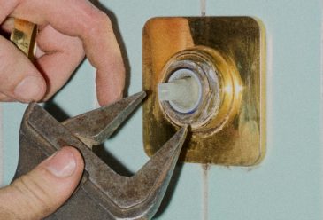 leak-detection-hero-lst